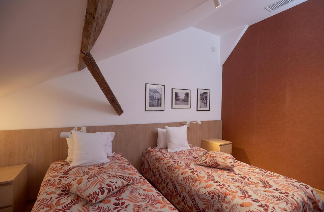 Guest House 1568 Cluj-Napoca Ngoại thất bức ảnh