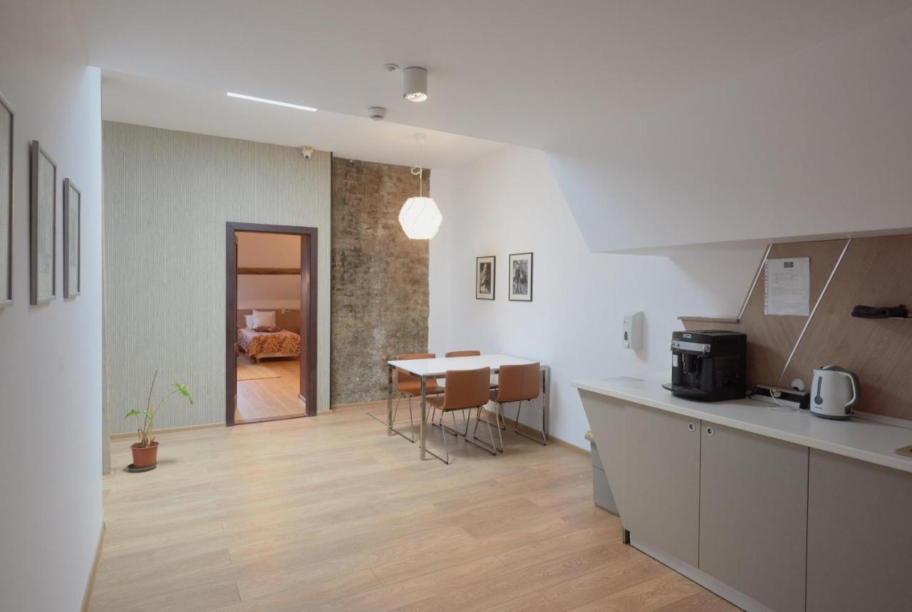 Guest House 1568 Cluj-Napoca Ngoại thất bức ảnh